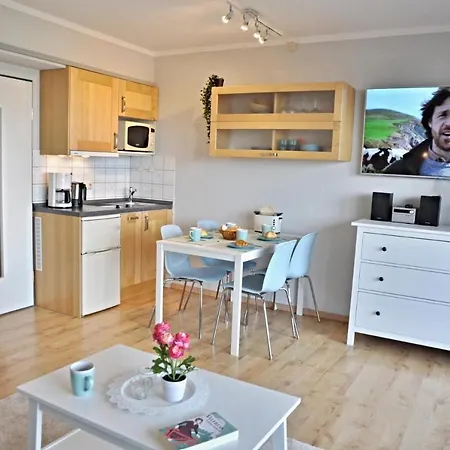 Tolle-ferienwohnung-mit-meerblick-foerdeblick-22 Лабё